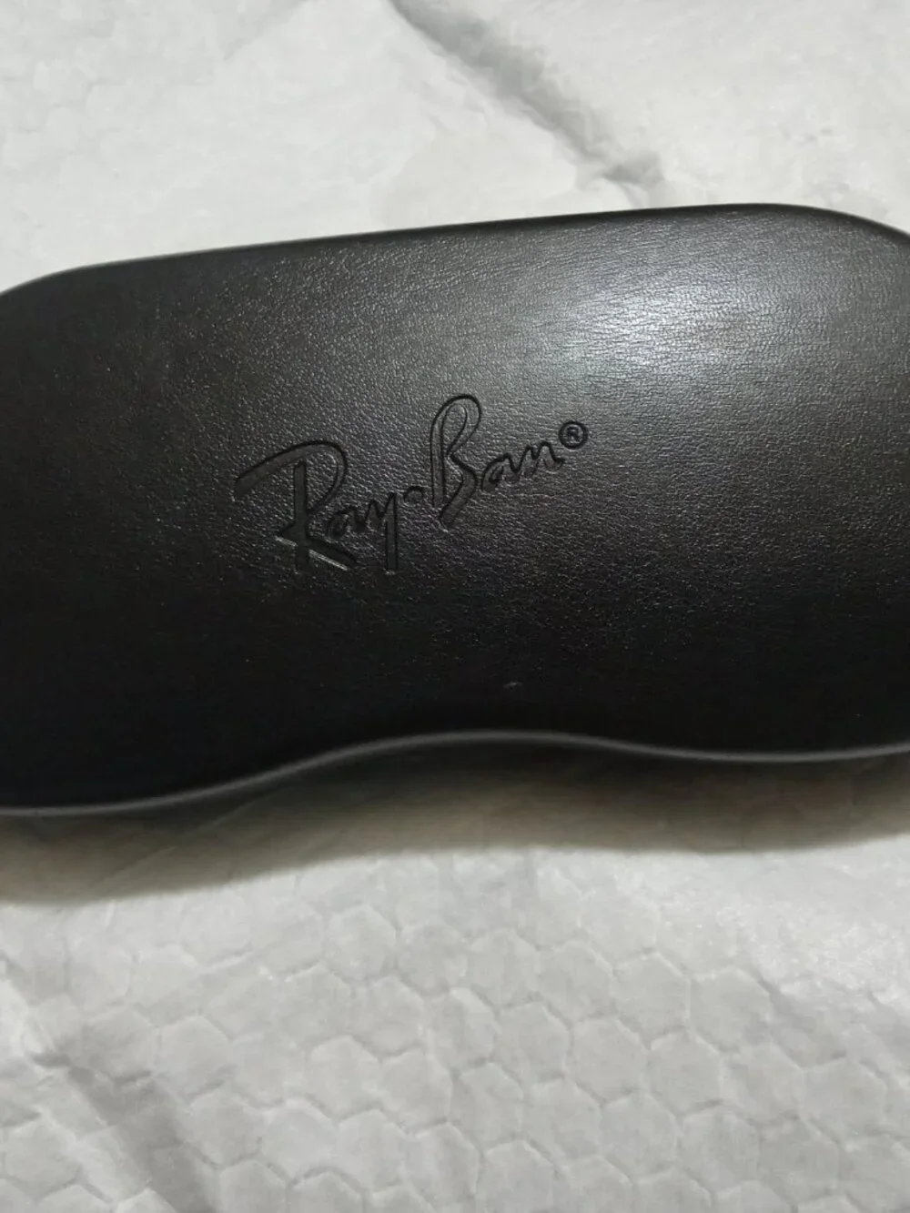 Ray Ban clamshell case - Picture 5 of 5